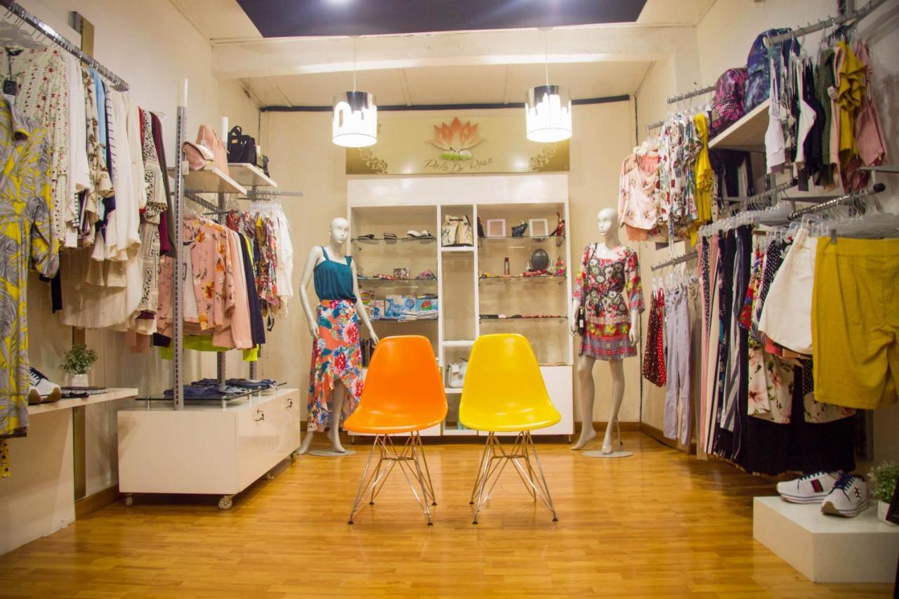 לה דוראדה Hotel Mall Santana Del Rio מראה חיצוני תמונה